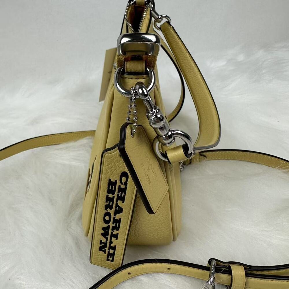 Coach X Peanuts Teri Shoulder Bag With Charlie Brown In Leather/Hay CBJ83 NWT - Picture 5 of 9